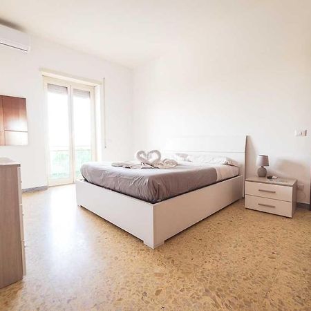 Ostia Holiday Pam Exterior photo